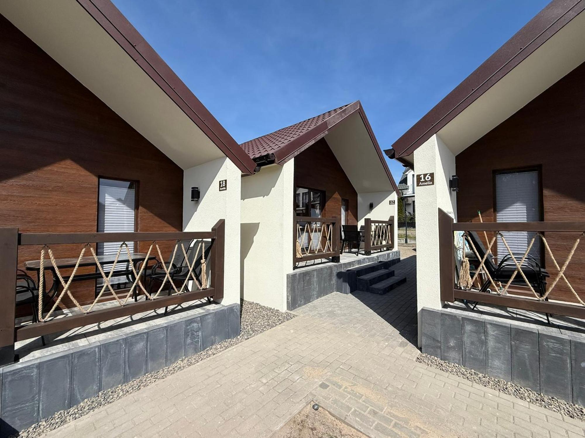 Hotel Osrodek Wczasowy Amelia Jarosławiec Exterior foto